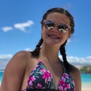 Meet your Posher, Kaitlyn